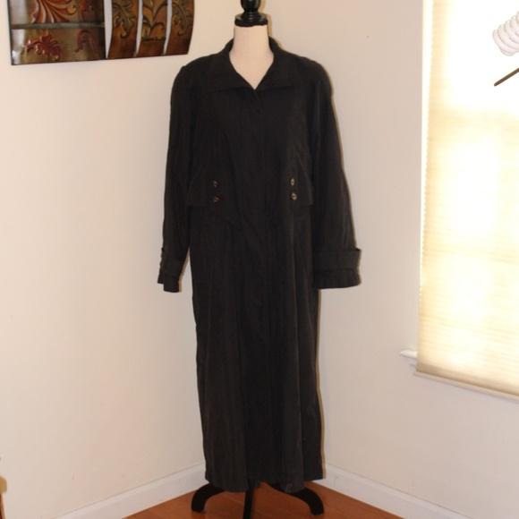 Brem, Rainwear no show buttons Long black Trench coat - Picture 3 of 14